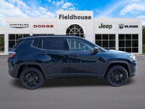 New 2026 Jeep Compass Latitude AWD/4WD image 5