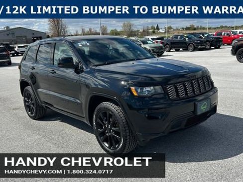 Used 2021 Jeep Grand Cherokee Laredo X AWD/4WD image 1