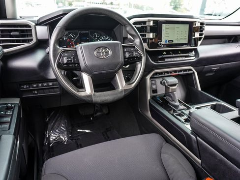 Used 2022 Toyota Tundra SR5 image 13