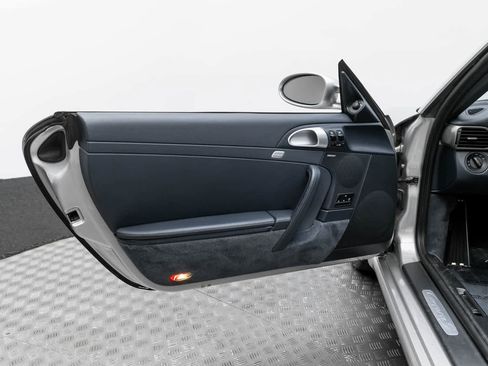 Used 2007 Porsche 911 Carrera image 24