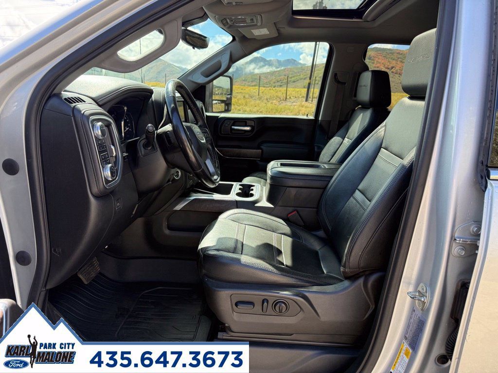 Used 2022 GMC Sierra 2500 Denali w/ Denali Ultimate Package AWD/4WD image 15