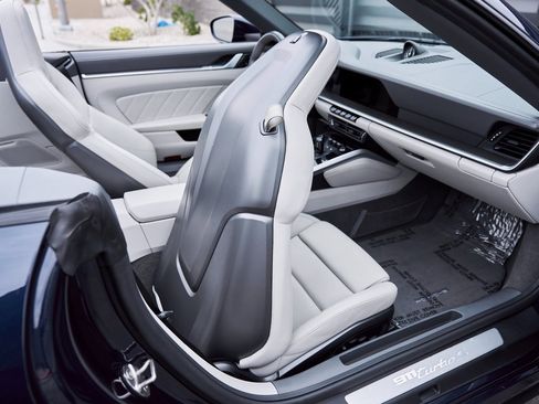 Used 2021 Porsche 911 Turbo S image 41