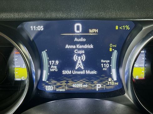 Used 2023 Jeep Wrangler Sahara image 18