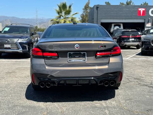 Used 2023 BMW M5 w/ Competition Package image 4