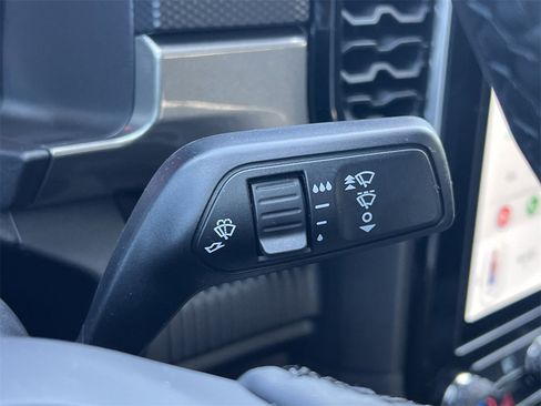 New 2025 Ford Ranger XLT w/ FX4 Off-Road Package image 11