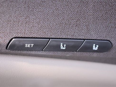 New 2026 Kia Carnival EX image 22