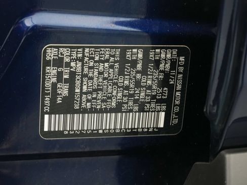 Used 2025 Nissan Rogue SL AWD/4WD image 24