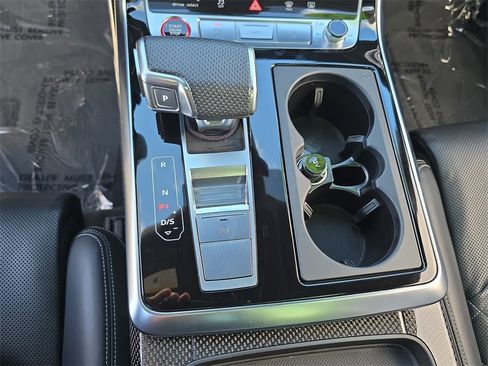 Used 2023 Audi SQ8 Prestige image 28