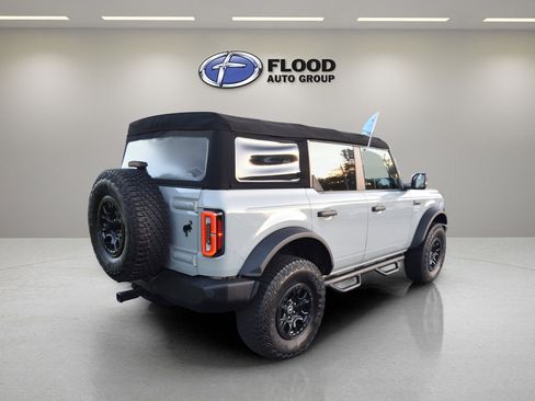 Certified 2022 Ford Bronco Wildtrak image 4