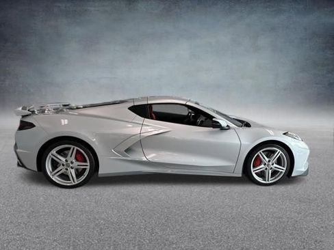 New 2026 Chevrolet Corvette Stingray Coupe w/ Z51 Performance Package RWD image 5