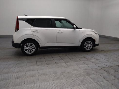 Used 2022 Kia Soul LX FWD image 10