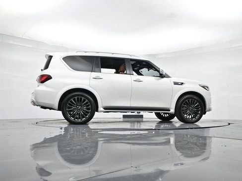 Used 2024 INFINITI QX80 Sensory w/ Cargo Package image 35