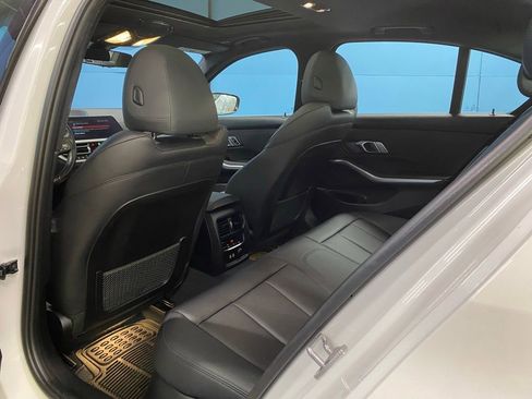 Used 2020 BMW 330i xDrive Sedan w/ Driving Assistance Package image 33