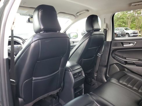 Used 2024 Ford Edge SEL AWD/4WD image 11