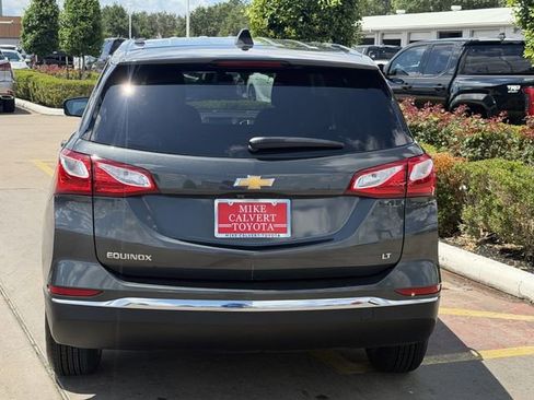 Used 2018 Chevrolet Equinox LT FWD image 6