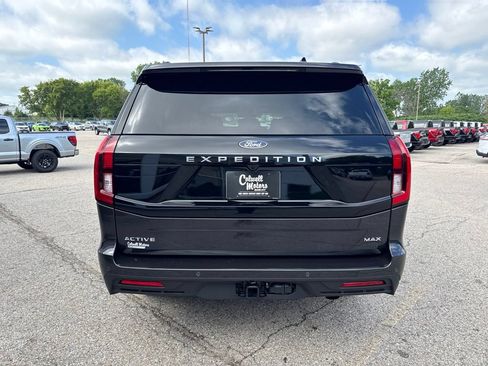 New 2026 Ford Expedition Max Active AWD/4WD image 3