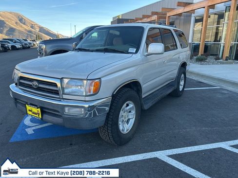 Used 1998 Toyota 4Runner SR5 image 3
