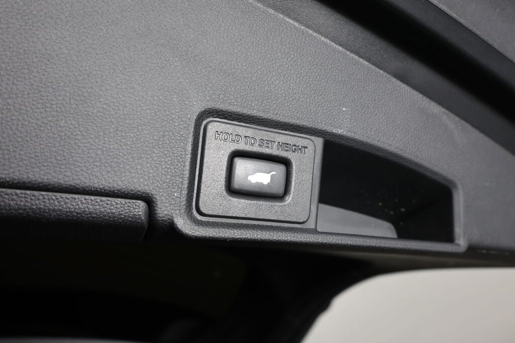 Used 2020 Acura RDX w/ Advance Package AWD/4WD image 19