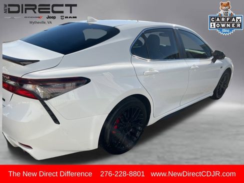 Used 2024 Toyota Camry SE image 7