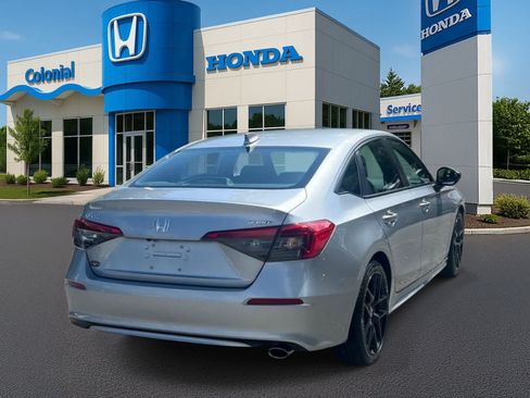 Used 2023 Honda Civic Sport image 6