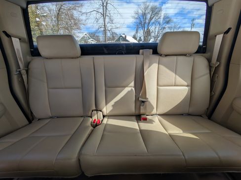 Used 2012 Chevrolet Silverado 1500 LTZ image 35