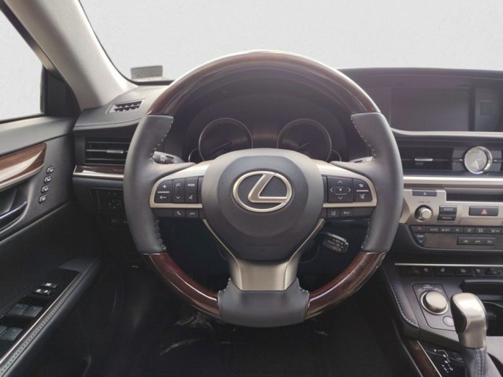Used 2017 Lexus ES 350 w/ Luxury Package FWD image 15