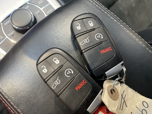 Used 2019 Jeep Grand Cherokee SRT AWD/4WD image 44