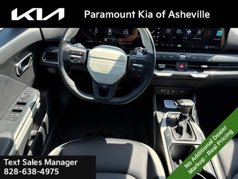 New 2026 Kia K4 GT-Line w/ GT-Line Sunroof Package FWD image 25