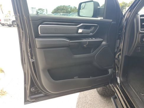 Used 2023 RAM 1500 Big Horn AWD/4WD image 23