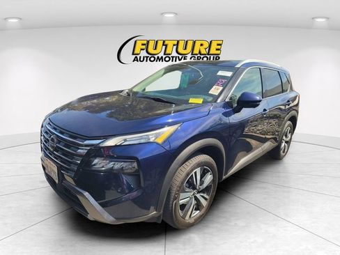 Certified 2024 Nissan Rogue SL image 2