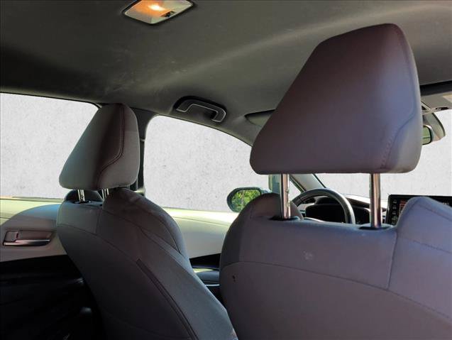 Used 2020 Toyota Corolla SE FWD image 19