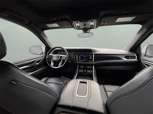 Used 2021 GMC Yukon Denali image 38