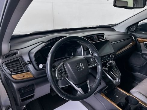 Used 2020 Honda CR-V Touring image 10