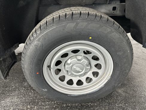 Used 2024 Chevrolet Colorado W/T image 10