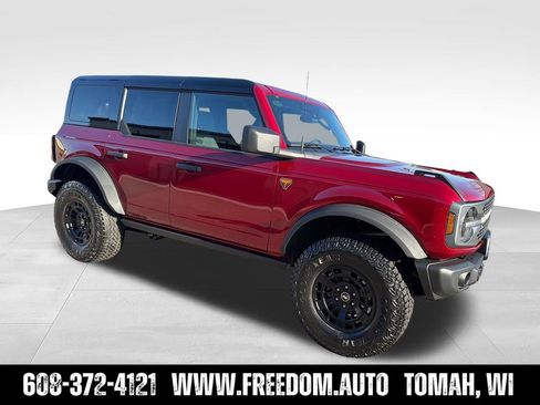 New 2026 Ford Bronco Badlands w/ Sasquatch Package AWD/4WD image 9