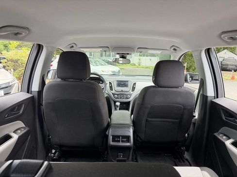 Used 2024 Chevrolet Equinox LS w/ LS Convenience Package AWD/4WD image 11