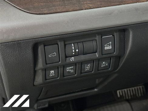 Used 2019 Subaru Outback 2.5i Limited w/ Popular Package #2 image 10