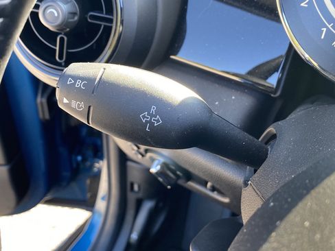 Used 2022 MINI Cooper Convertible image 21