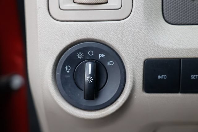 Used 2012 Ford Escape XLT FWD image 43