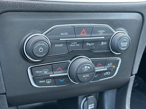 Used 2021 Dodge Charger GT w/ Blacktop Package image 18