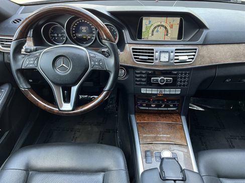 Used 2014 Mercedes-Benz E 350 4MATIC Sedan w/ Premium 1 Package image 21