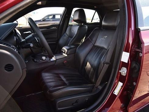 Used 2023 Chrysler 300 S image 18