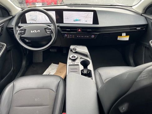 Certified 2024 Kia EV6 Light image 13
