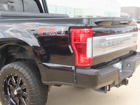 Used 2017 Ford F250 Platinum AWD/4WD image 15