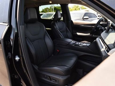 Used 2023 INFINITI QX60 Sensory w/ Vision Package AWD/4WD image 21
