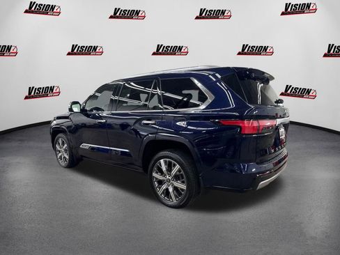 Used 2023 Toyota Sequoia Capstone image 7