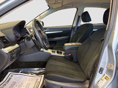 Used 2013 Subaru Legacy 2.5i Premium w/ All-Weather Pkg image 10