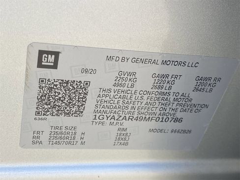 Used 2021 Cadillac XT4 Luxury w/ Cold Weather Package image 32