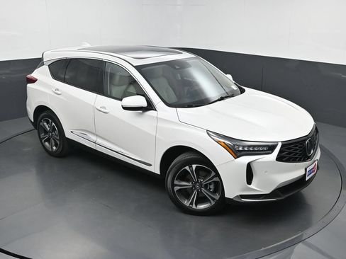 Used 2025 Acura RDX SH-AWD w/ Technology Package image 36