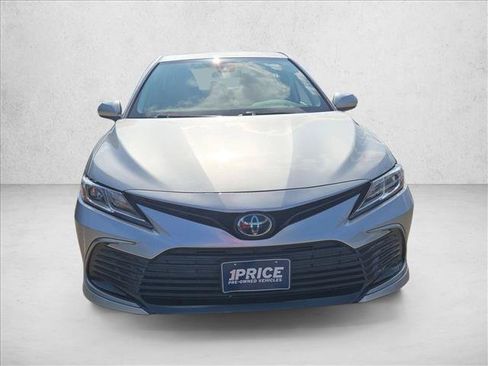 Used 2023 Toyota Camry LE FWD image 2